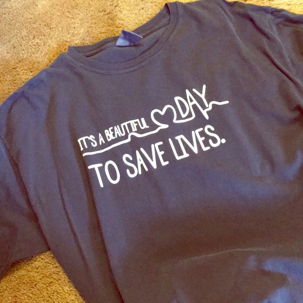 Unisex long sleeve tee